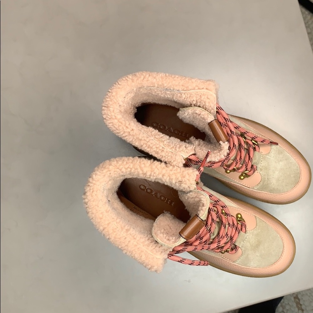 Coach Tyler Shearling Fold over Platform Boot 7 - Picture 9 of 14